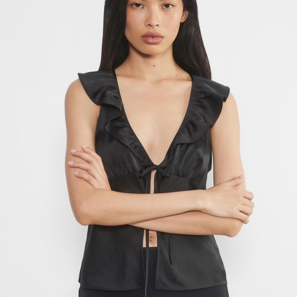 Aritzia Wilfred Tonka Blouse Black